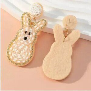 ⭐️❤️ FREE Bunny Rabbit Beaded Boho Peasant Chic Easter Glam Festive Art Earrings